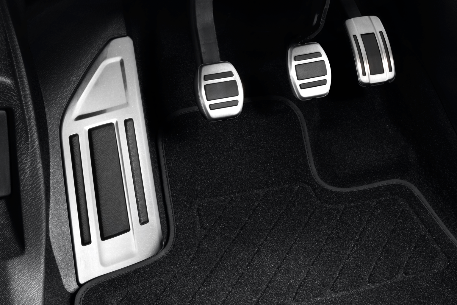 Алюмінієва накладка педалей для автомобілів з механічною КПП (37447)