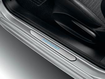 Комплект із 2-х накладок на пороги передніх дверей з синім підсвічуванням, із матової нержавіючої сталі з логотипом "PEUGEOT" (37290)